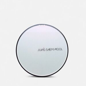 Jung Saem Mool Essential Skin Nuder Foundation in 19 Light Not in Box